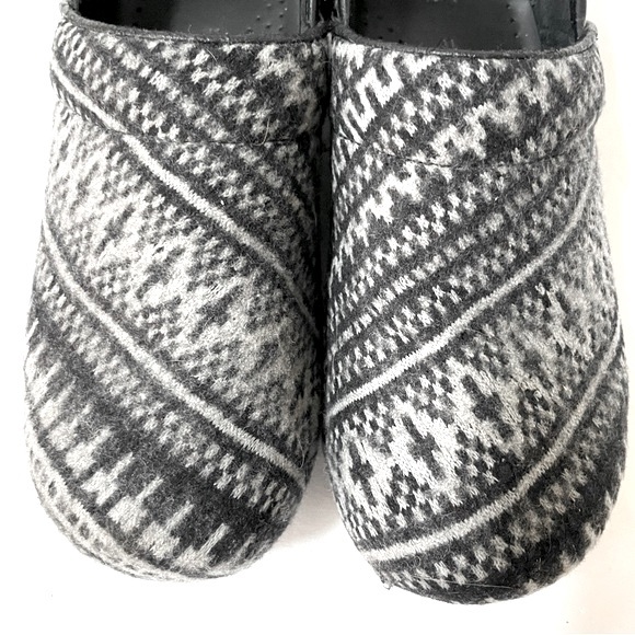 Sanita Women’s Wool Gray Fair Isle Clogs Size EU 41/US 10 - Picture 9 of 11